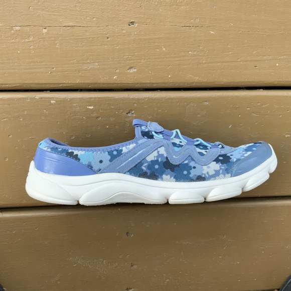 Easy Spirt Blue Shoes - Picture 3 of 6